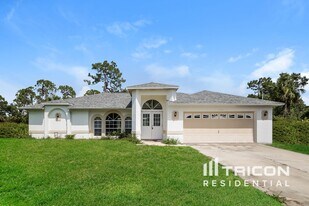 2740 Begonia Terrace in North Port, FL - Building Photo