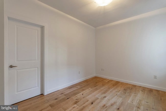 224 Church St-Unit -405 in Philadelphia, PA - Foto de edificio - Building Photo