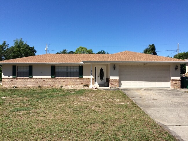 property at 2010 Claremont Dr