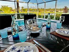 930 Marble Dr in Naples, FL - Building Photo - Building Photo