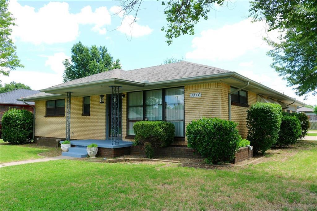 1444 SW 68th St in Oklahoma City, OK - Building Photo