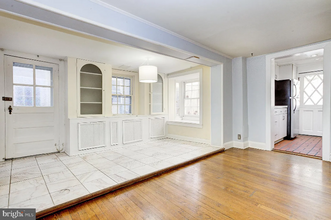 906 Tyson St in Baltimore, MD - Foto de edificio - Building Photo