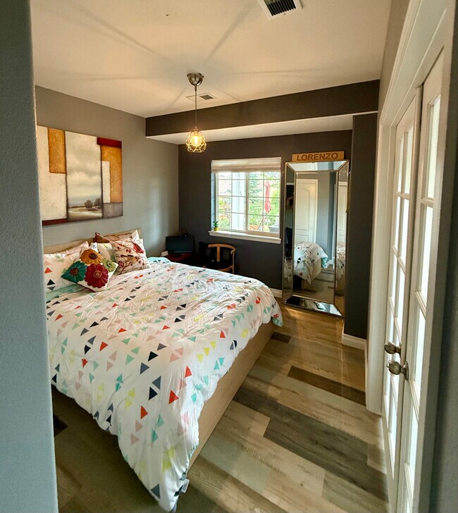 8610 Zircon Way in Arvada, CO - Foto de edificio - Building Photo
