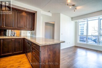 628-628 Fleet St in Toronto, ON - Building Photo - Building Photo