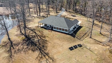 1310 Jimmy Williams Rd in Clinton, MS - Building Photo - Building Photo