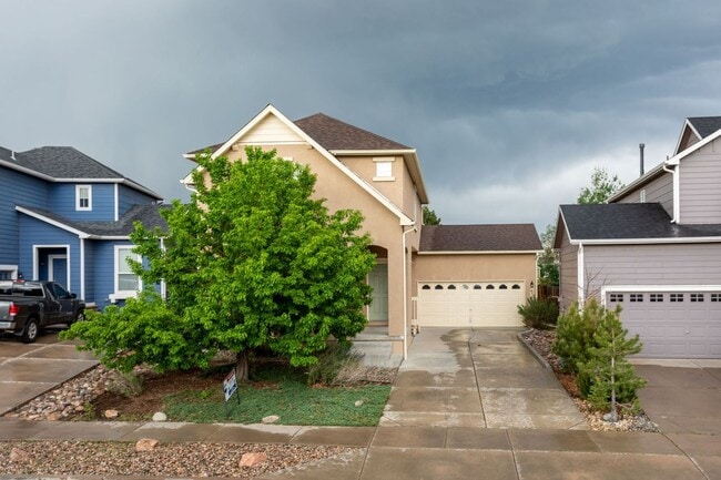 property at 6563 Silverwind Cir