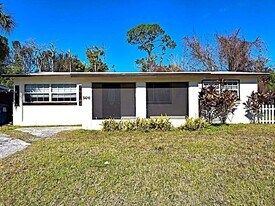 5641 94th Terrace N in Pinellas Park, FL - Building Photo