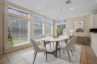 4207 Clearwater Ct in Missouri City, TX - Building Photo - Building Photo