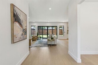 3630 Mid Pines Dr in Dallas, TX - Building Photo - Building Photo