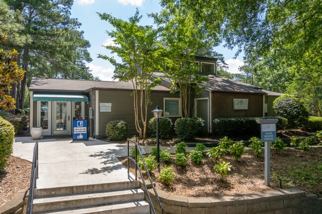 Grove at St. Andrews in Columbia, SC - Building Photo - Building Photo