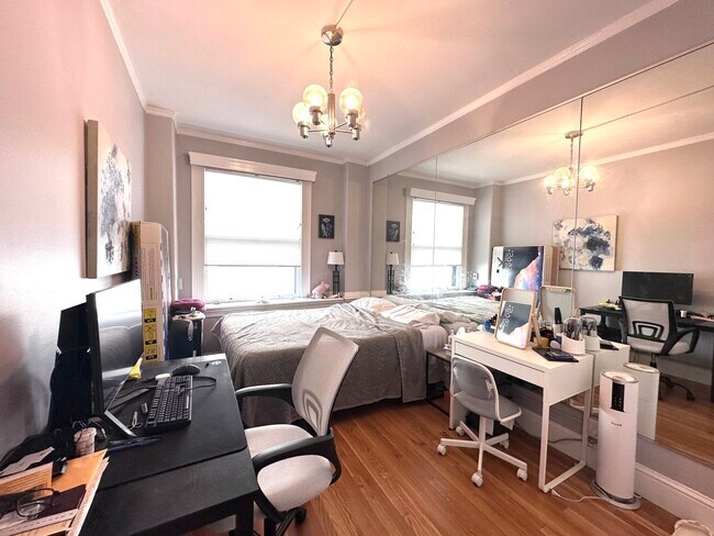 21 Beacon St, Unit 2T in Boston, MA - Foto de edificio - Building Photo