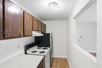 386 Great Rd in Acton, MA - Building Photo - Building Photo