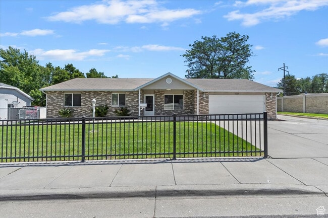 property at 4089 S Edith Grove Ln