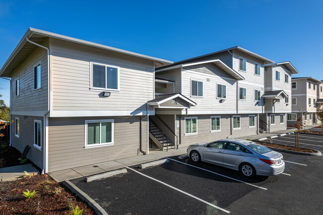 The Edge Apartments in Edgewood, WA - Building Photo - Building Photo