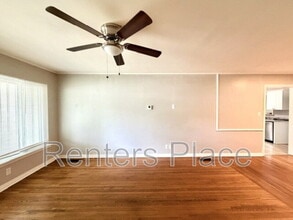 4689 S Troost Ave in Tulsa, OK - Building Photo - Building Photo