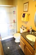 2827 18th Ave E in Shakopee, MN - Building Photo - Building Photo