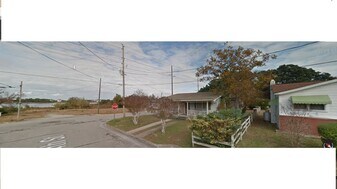 308 N 14th St in Morehead City, NC - Building Photo