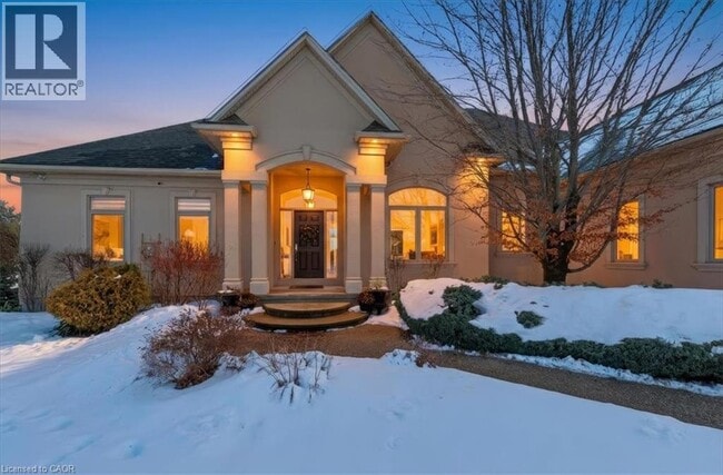 property at 86 Canters Close