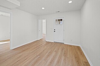 327 N 23rd St in Lafayette, IN - Building Photo - Building Photo