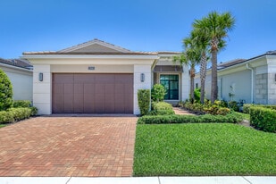13501 Artisan Cir in Palm Beach Gardens, FL - Building Photo