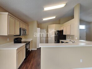 11518 Grand Bay Blvd in Clermont, FL - Foto de edificio - Building Photo