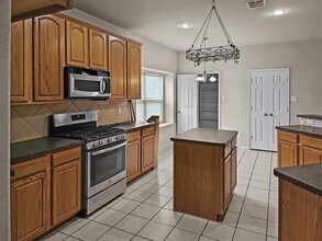 1609 Lake Tawakoni Dr in Allen, TX - Building Photo - Building Photo