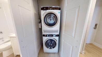 Tindale & Quigley in Hamilton, ON - Building Photo - Building Photo