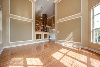 408 N White Deer Trail in Vernon Hills, IL - Building Photo - Building Photo