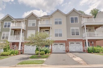 2170 Saranac Ct in Charlottesville, VA - Building Photo - Building Photo