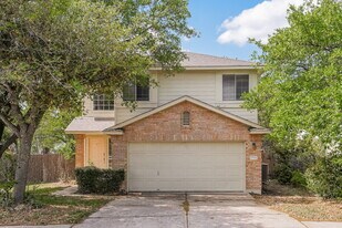 15524 Sarah's Creek Dr in Pflugerville, TX - Building Photo