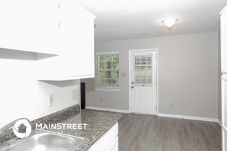 8247 Gera Emma Dr in Charlotte, NC - Building Photo - Building Photo