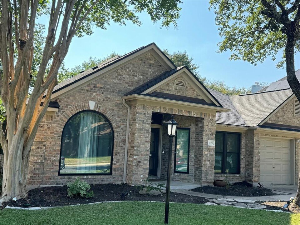 3709 Rocky Ford Dr in Austin, TX - Building Photo