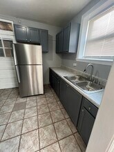 909 E 85th St in Chicago, IL - Building Photo - Building Photo