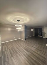 854 N First St in Elburn, IL - Foto de edificio - Building Photo