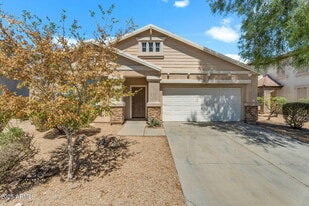 13644 W San Juan Ave in Litchfield Park, AZ - Building Photo