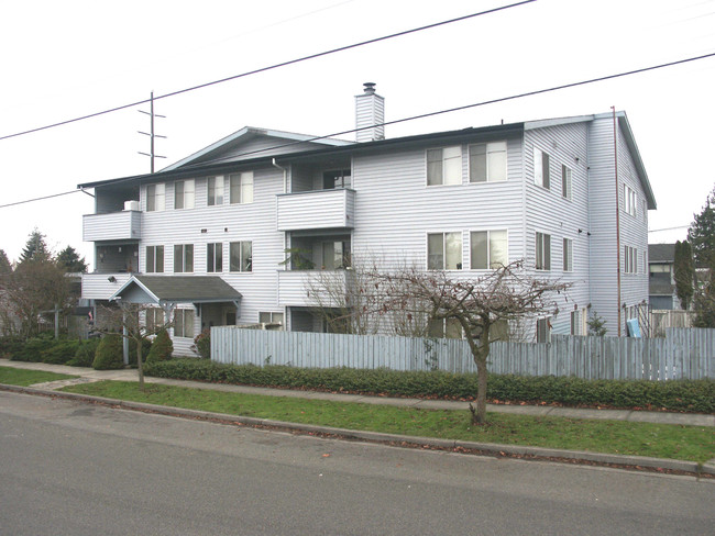 10311 Fremont Ave N in Seattle, WA - Building Photo - Building Photo