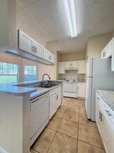 Newly listed 2/2 Condo in the heart of San in Sanford, FL - Building Photo - Building Photo