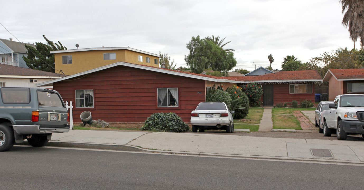 1438-1440 E 16th St in National City, CA - Building Photo