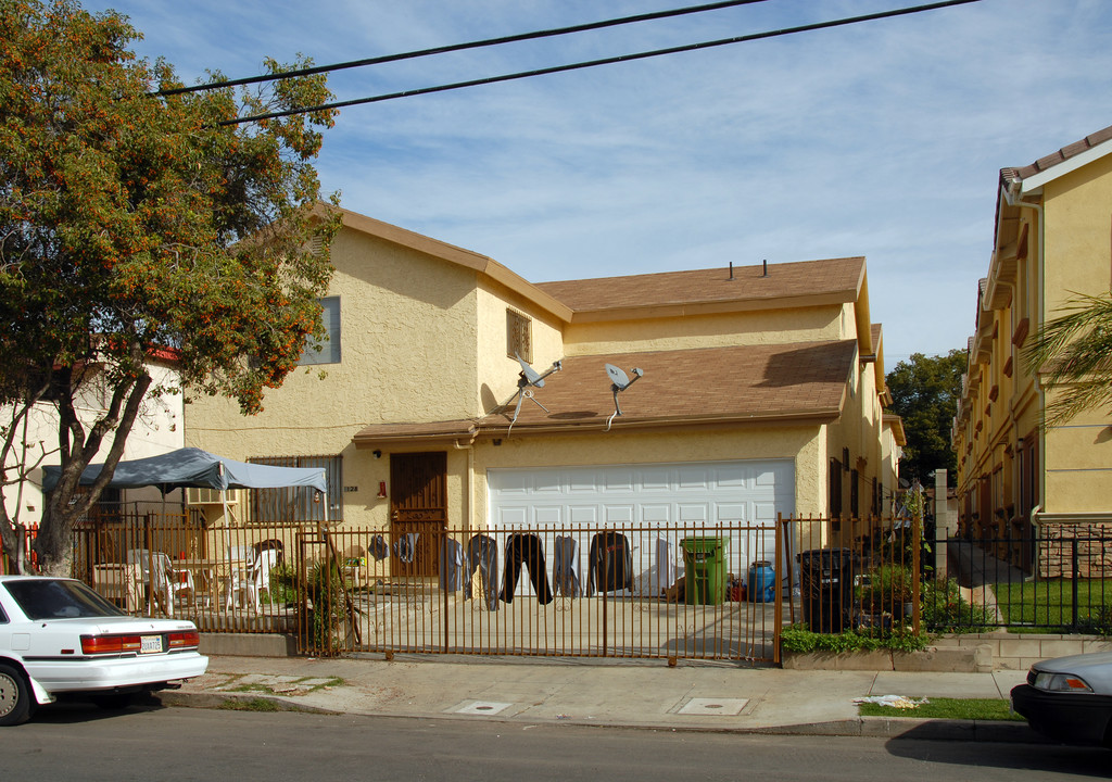 128 N Avenue 23 in Los Angeles, CA - Building Photo