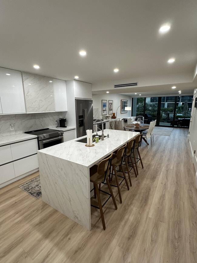 96000 Overseas Hwy in Key Largo, FL - Building Photo - Building Photo