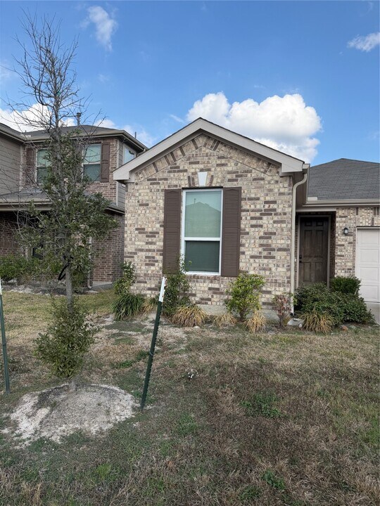 14622 Cypress Creek Landing in Houston, TX - Building Photo