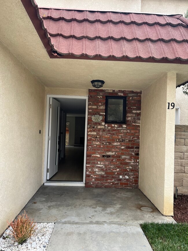property at 9950 Reseda Blvd
