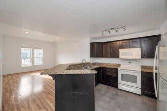 4276 S Main St in Murray, UT - Foto de edificio - Building Photo