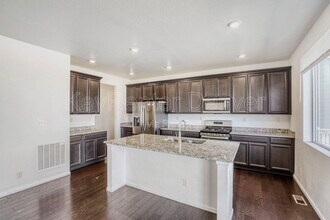 16793 E Virginia Ave in Aurora, CO - Building Photo - Building Photo