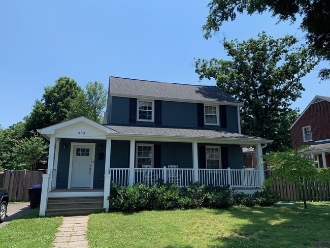 353 N Granada St