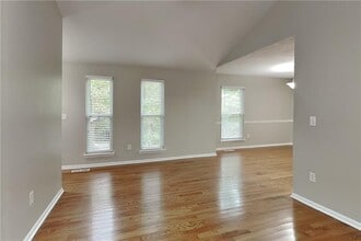 6627 Windwood Cir in Douglasville, GA - Building Photo - Building Photo
