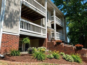 Burwick Farms in Howell, MI - Foto de edificio - Building Photo