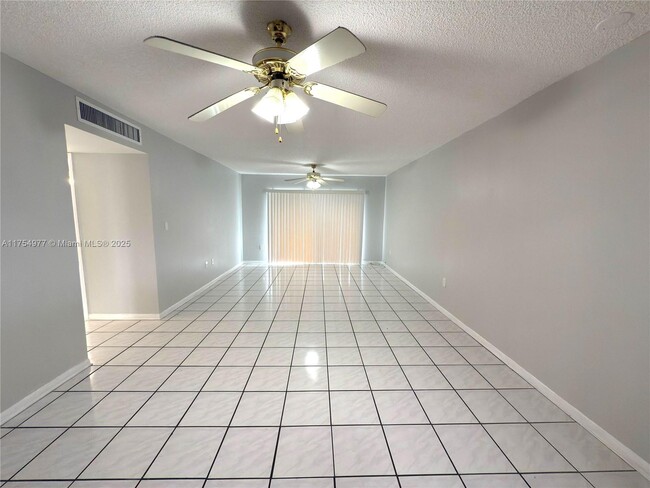 property at 805 W Oakland Park Blvd