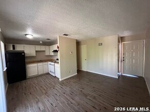 300 Moursund Blvd in San Antonio, TX - Building Photo - Building Photo