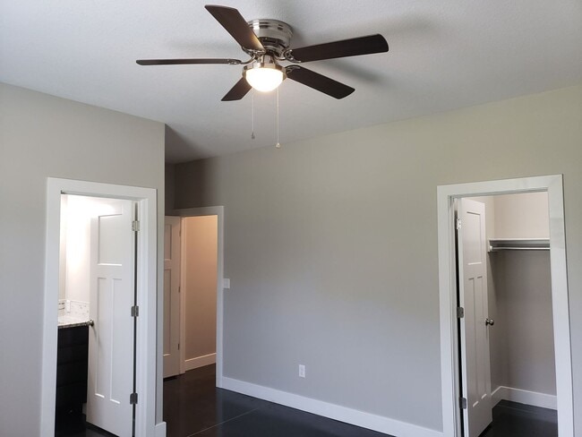 4955 E Morris St in Wichita, KS - Building Photo - Building Photo